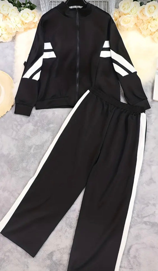 Black white stripe sweatsuit